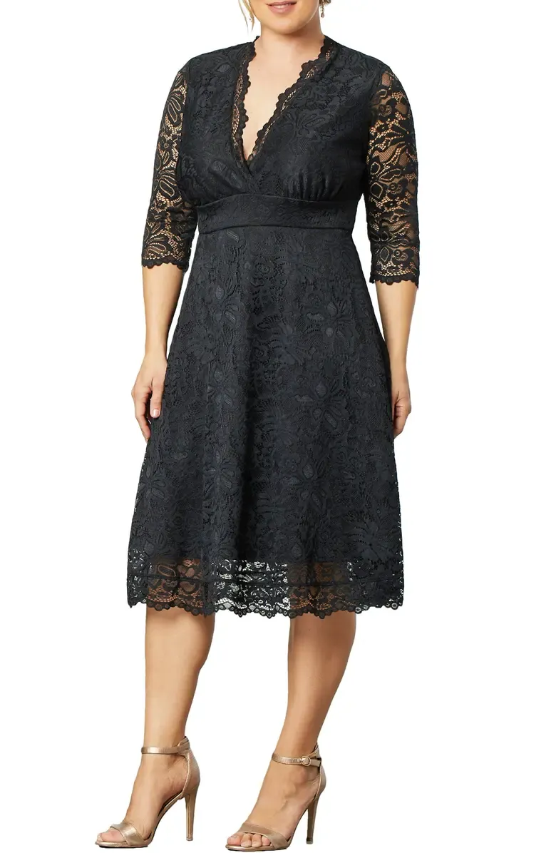 Women's Mademoiselle Lace Cocktail Dress with Sleeves