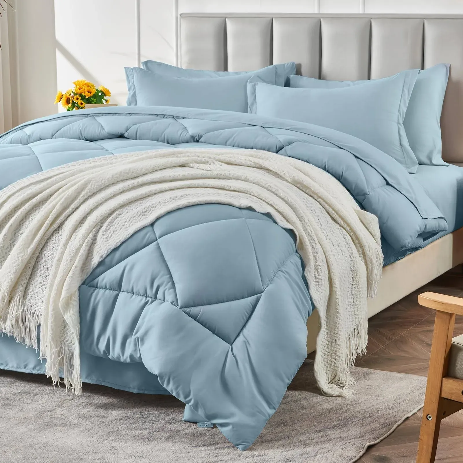 King Bed in a Bag 7-Pieces Comforter Sets with Comforter and Sheets Light Blue A