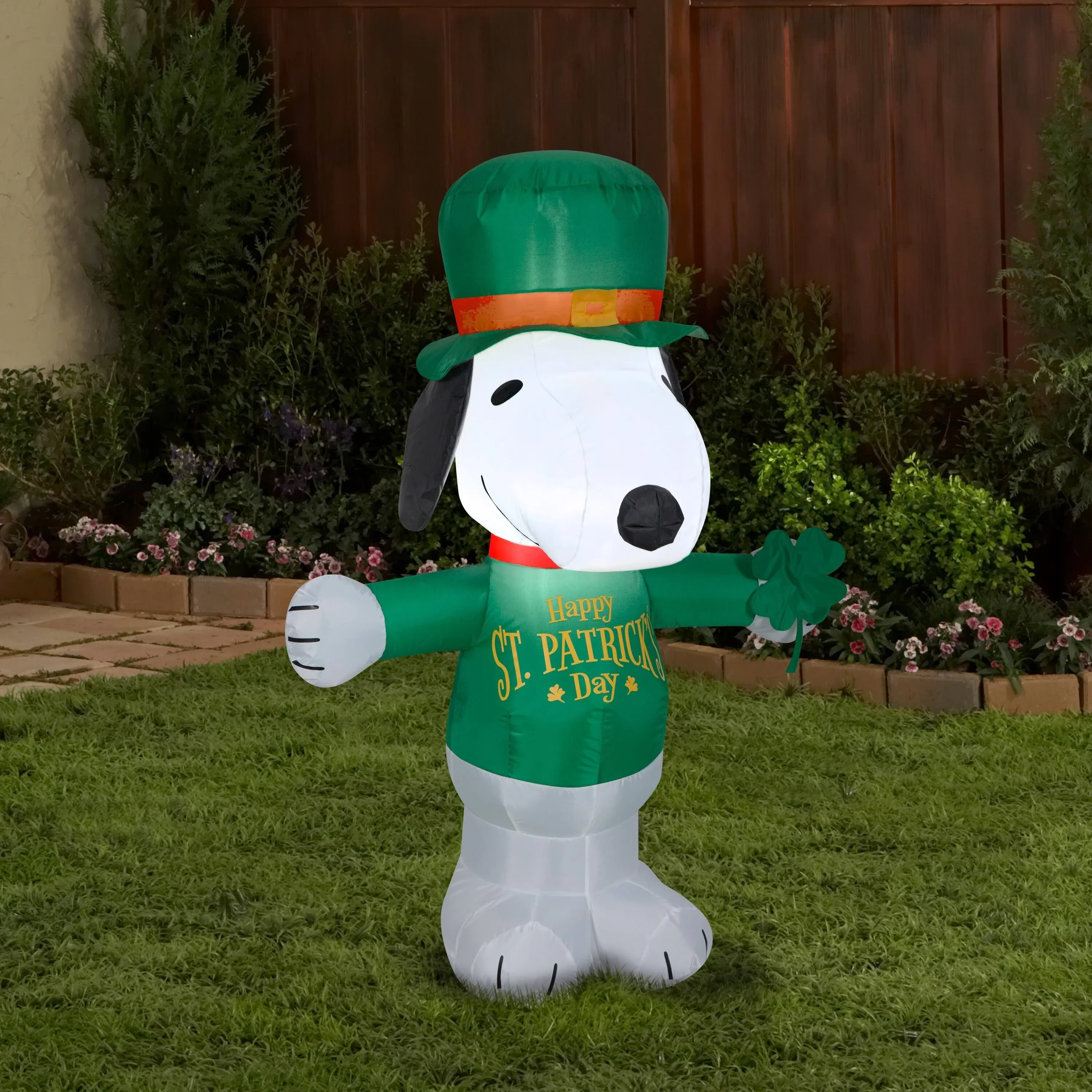 Gemmy Airblown Inflatable St. Patrick's Day Snoopy 3.5 ft Tall White