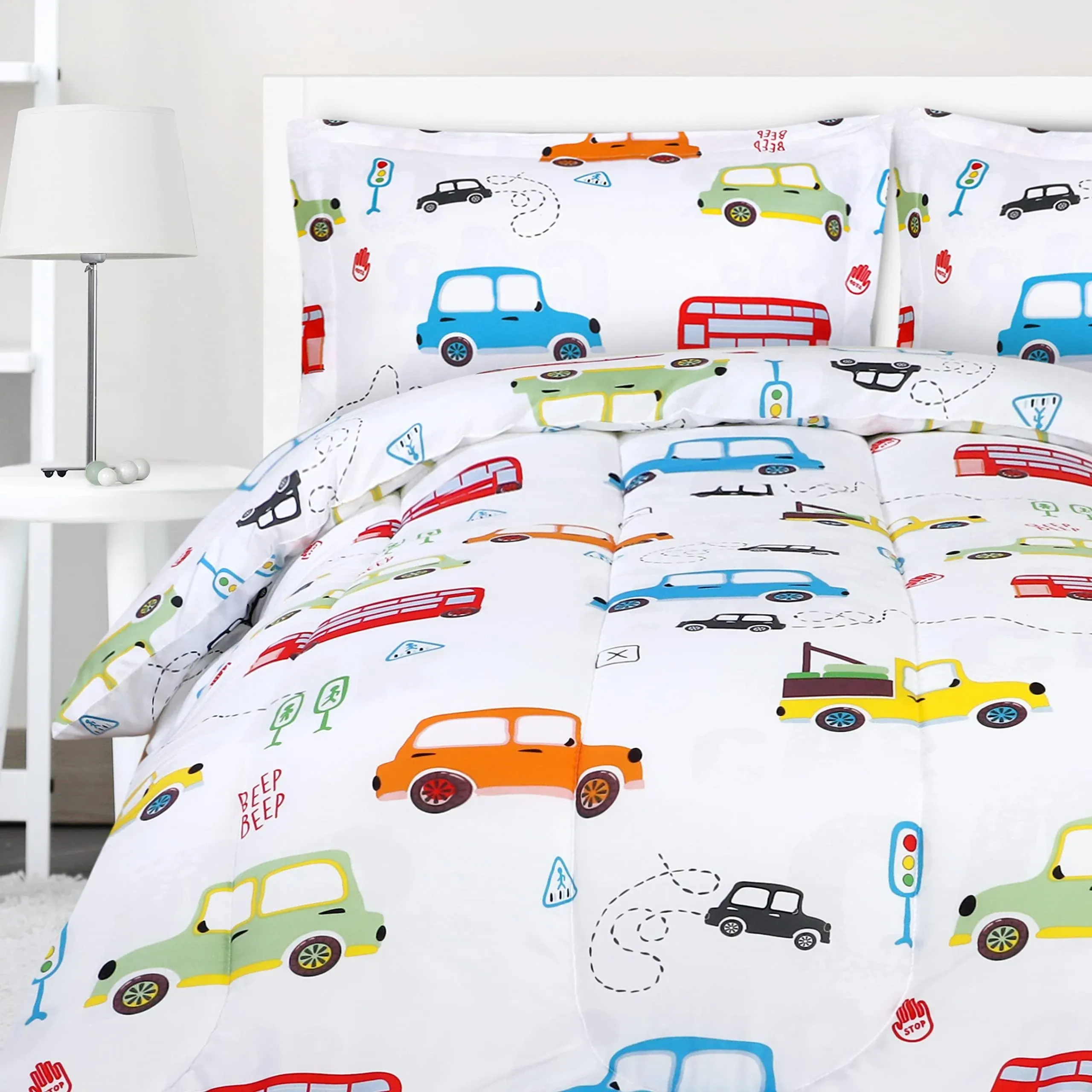 Utopia Bedding All Season Car Comforter Set with 2 Pillow Cases, 3 Piece Soft Brushed Microfiber Kids Bedding Set for Boys/Girls, Machine Washable (Twin)