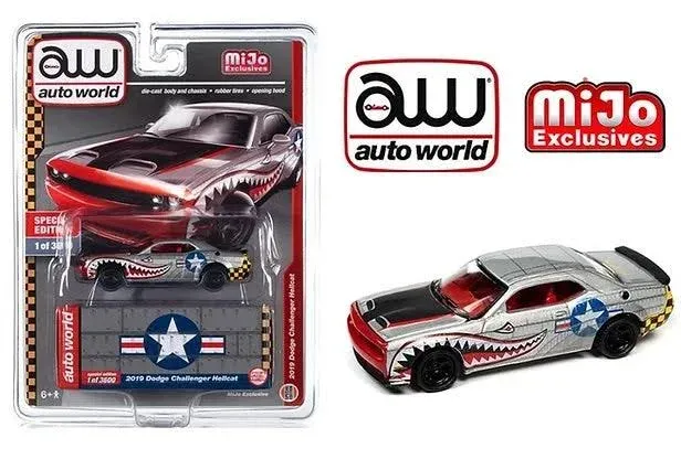 Auto World 1:64 2019 Dodge Challenger Hellcat Shark Teeth Custom CP7940