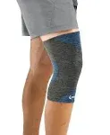 Mueller 4-Way Stretch Premium Knee Support with Thermo Reactive Technology