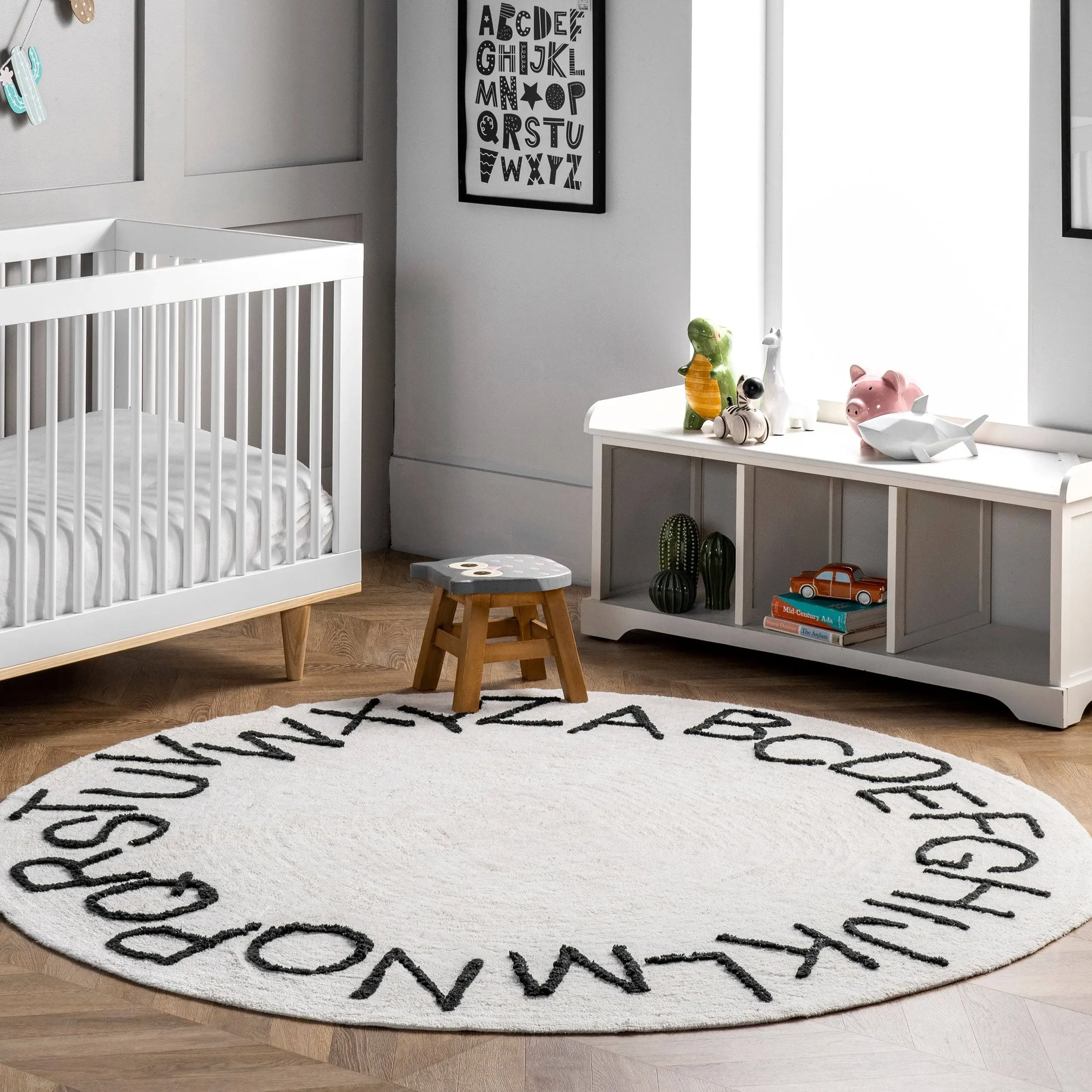 Nuloom Kids Washable Round Alphabet Area Rug, 6' Round, Ivory