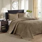 Madison Park - Quebec Reversible Bedspread Set - Mocha - Queen