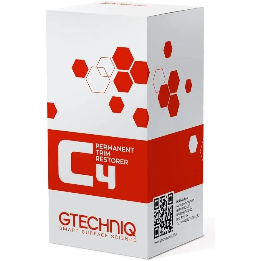 Gtechniq C4 Permanent Trim Restorer 30ml - Revitalize Tired, Faded, Discoloured Car and Vehicle Trim - Premium Weather Protection, UV Resistant, Leaves No Unattractive Gloss - 2 Year Durability