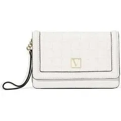 Victoria&#x27;s Secret The Victoria Tech Wristlet