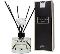 CULTURE &amp; NATURE Reed Diffuser 6.7 oz (200ml) Jasmine Scented Reed Diffuser Set