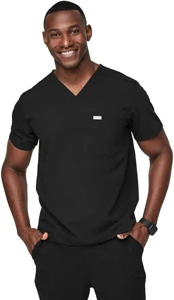 FIGS Men's Leon Three-Pocket Scrub Top