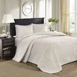 Madison Park Quebec Reversible Bedspread Set Twin