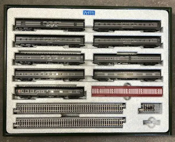 Kato N Scale New York Central 20th Century Limited 9 Car Set