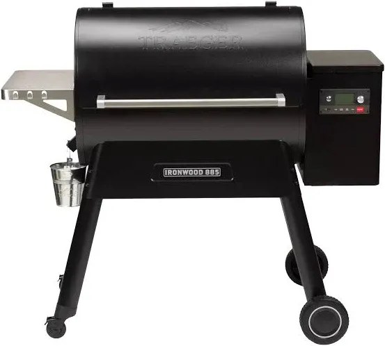 Traeger Grills Ironwood Series 885 Pellet Grill in Black