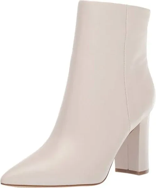 Marc Fisher LTD Women's Ulani Heeled Booties