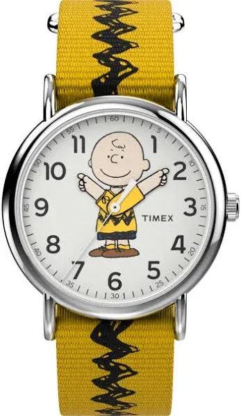 Timex Unisex TW2R41100 Weekender x Peanuts: Charlie Brown Nylon Slip-Thru Strap 