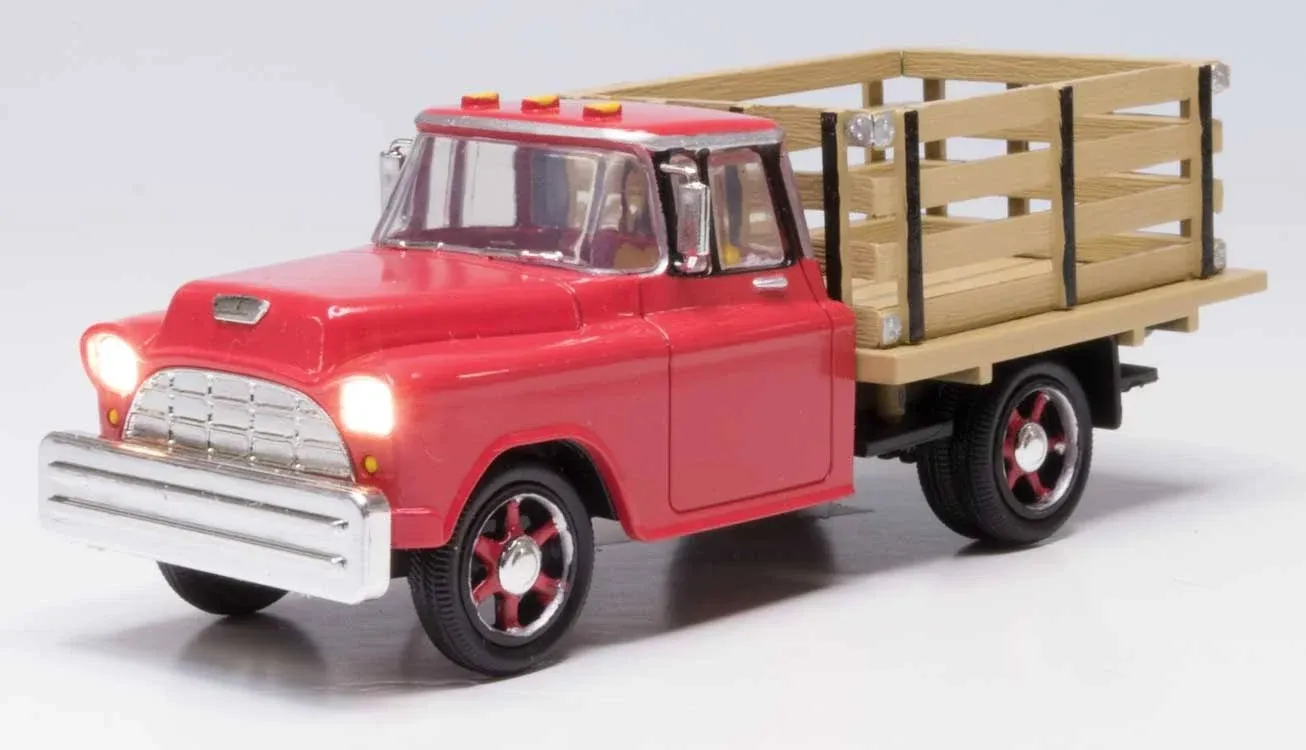 Woodland Scenics 5975 O Scale Just Plug(R) Lighted Vehicle -- Heavy Hauler (red)