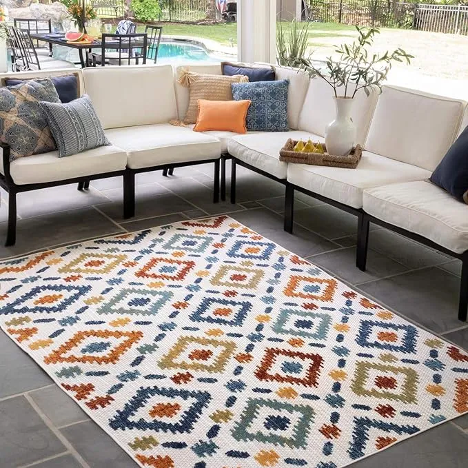 nuLOOM Indoor/Outdoor Transitional Labyrinth Area Rug, 4x6, Blue