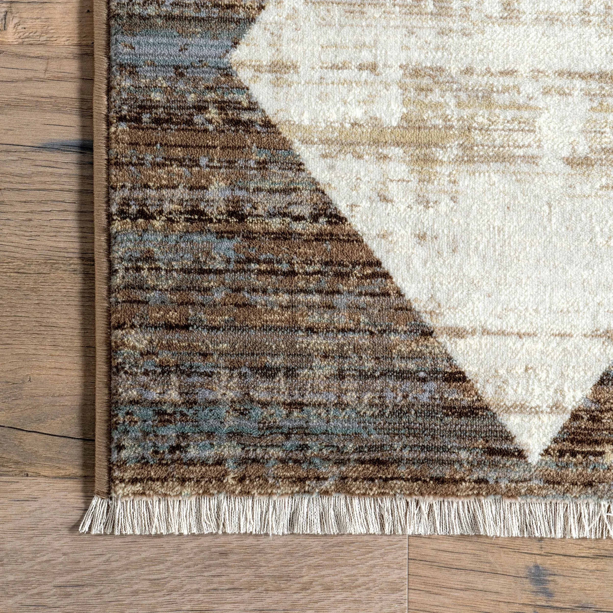 Nuloom Meline Checkered Fringe Area Rug - Beige - 6 ft. Round