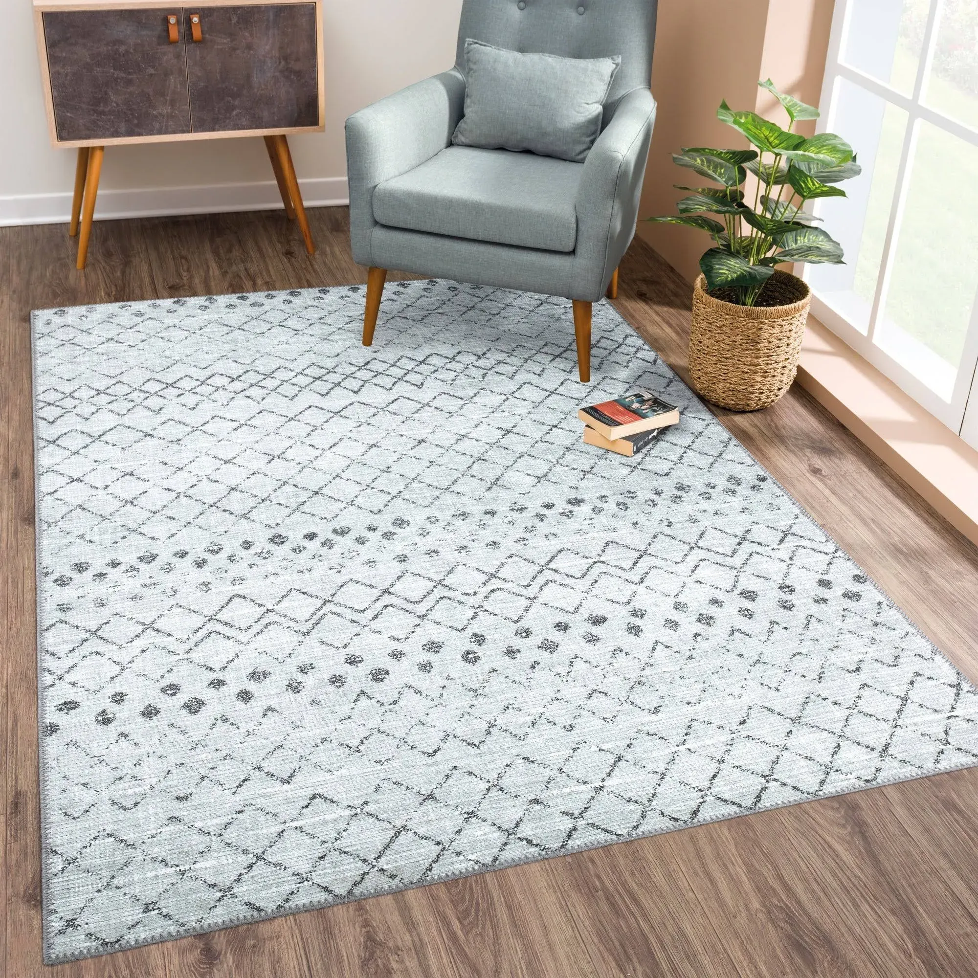 Ionia IO-18 Traditional Washable Rug | Non-Slip