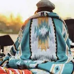 Aztec Patterned Throw Blanket with Soft Sherpa Lining, Traditional Southwestern Navajo Tribal Style Warm Throw for Camping, Outdoor, Light Weight