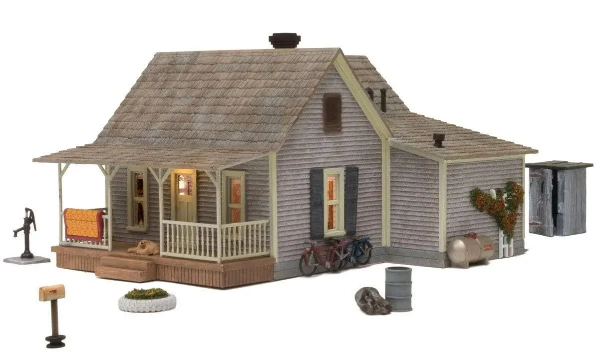 Woodland Scenics O Scale Built-Up Building/Structure Old Homestead