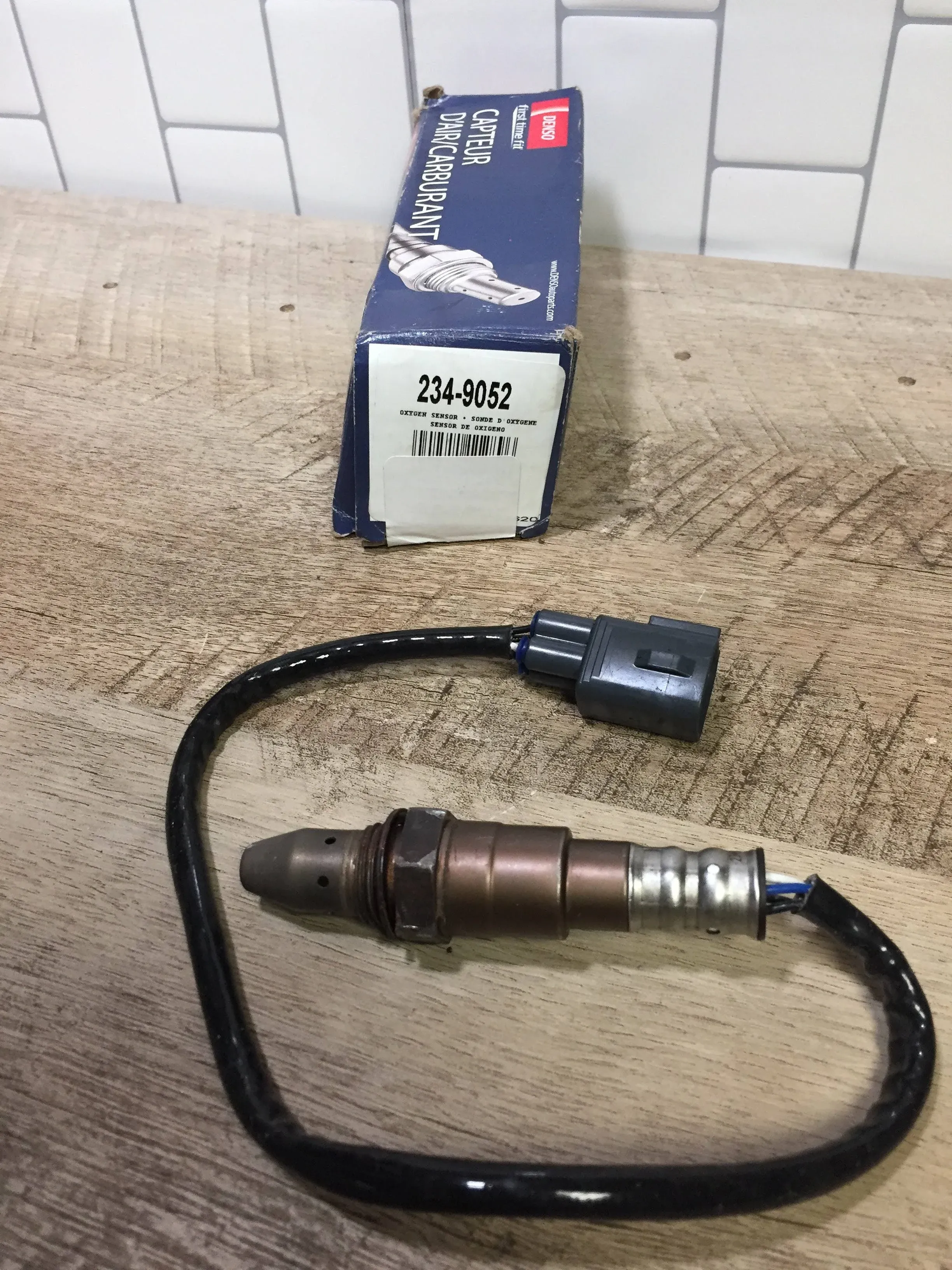 BOSCH 13540B Air Fuel Ratio Oxygen Sensor FOR TOYOTA LEXUS PONTIAC MADE IN JAPAN