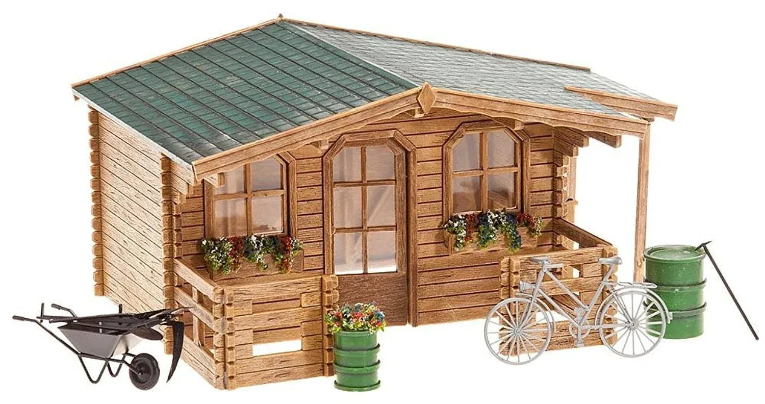 Pola 331050 Garden Shed G Scale Building Kit