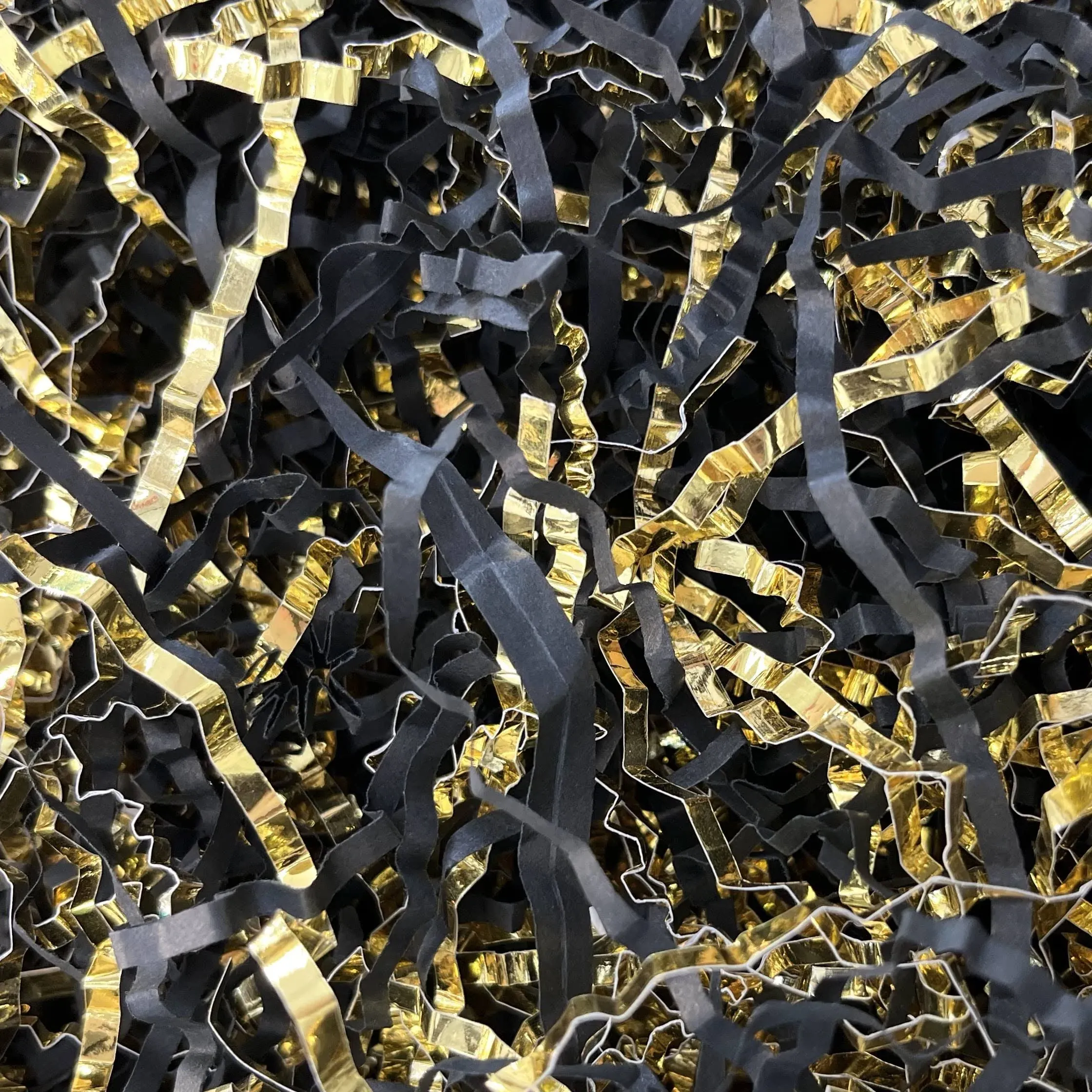 Crinkle Cut Paper Shred Filler (1/2 LB) for Gift &amp; Basket Filling - Black &amp; Gold