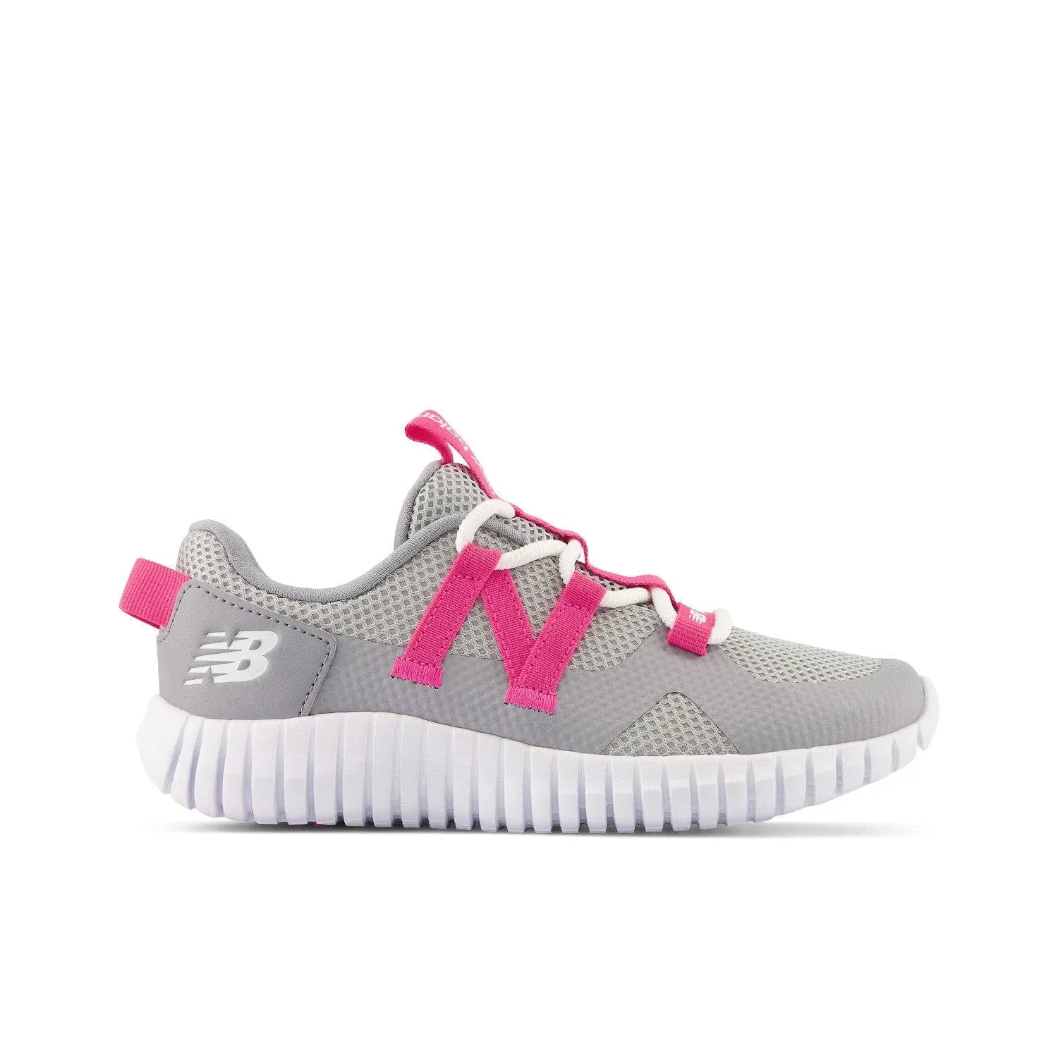 New Balance Baby-Girl's Playgruv V2 Bungee Sneaker