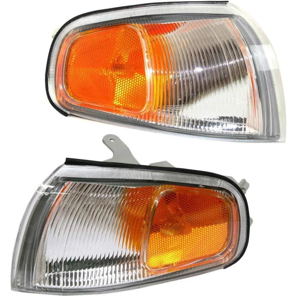 For 1995 1996 Toyota Camry Pair Driver and Passenger Side Turn Signal/Side Marker Light With Bulbs Included TO2520139 TO2521139 | 81620-06020 81610-06020 ;for USA Built